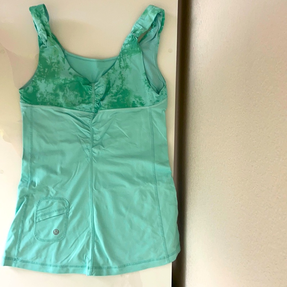 Lululemon Top size 4